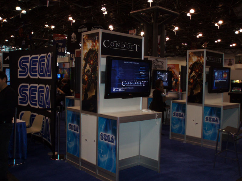 Illustration for article titled A Look At The Gaming Booths From Comic-Con